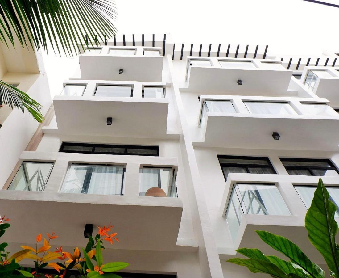 Luxx Boutique Boracay Hotel Balabag  Buitenkant foto