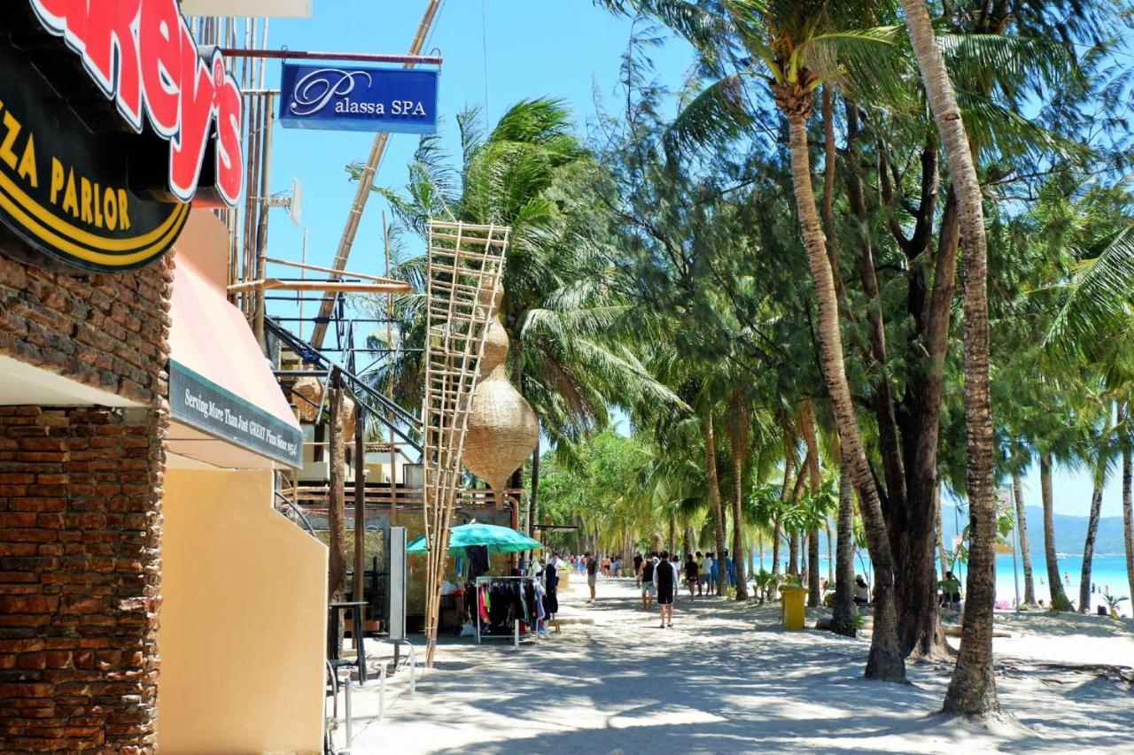 Luxx Boutique Boracay Hotel Balabag  Buitenkant foto
