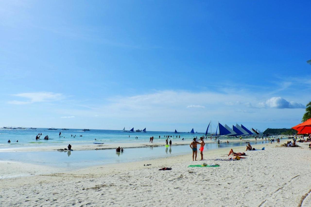 Luxx Boutique Boracay Hotel Balabag  Buitenkant foto